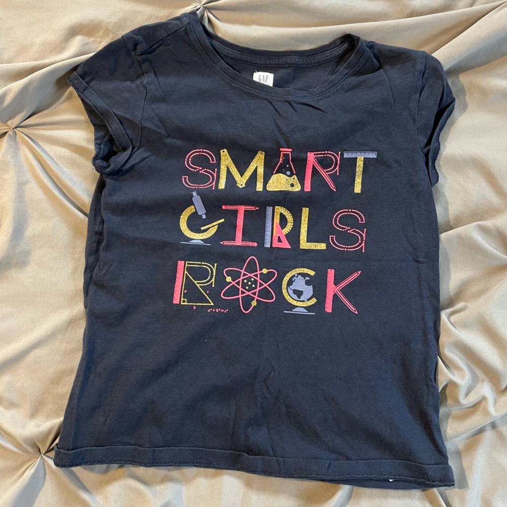 Smart girls rock tshirt.